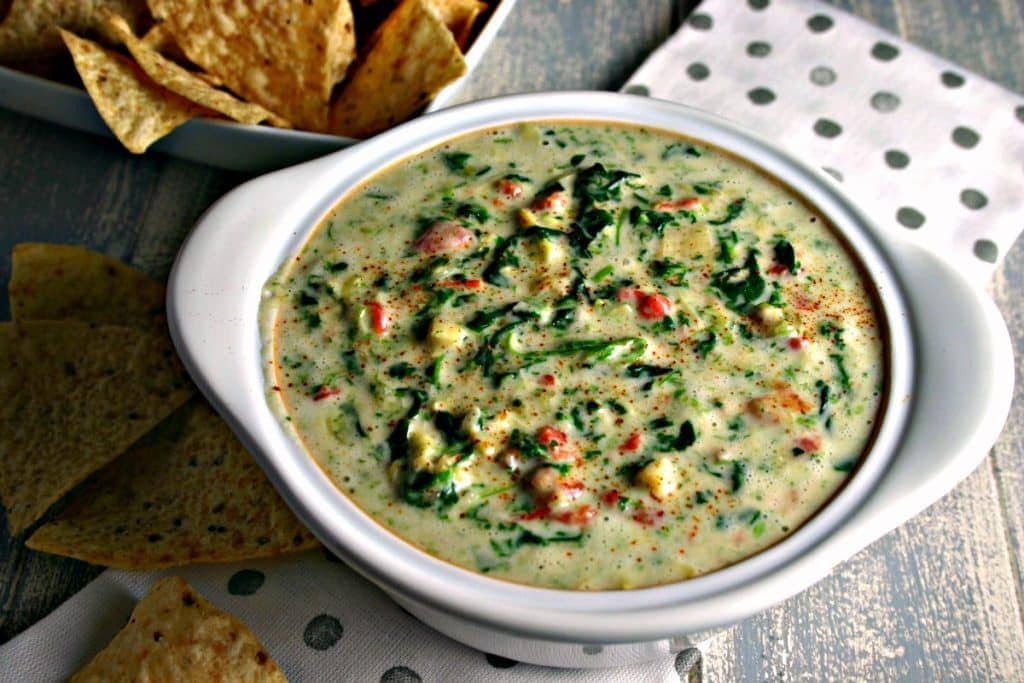 Easy Spinach Artichoke Dip