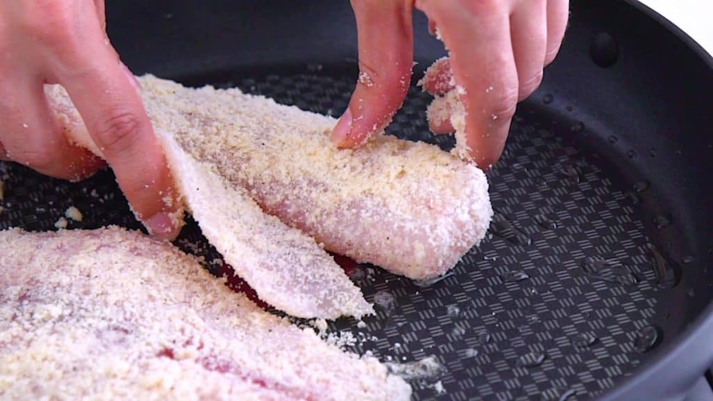 Pan seared Parmesan almond crusted tilapia, easy tilapia recipes, pan fried tilapia without flour, healthy dinner ideas for two, how to pan fry tilapia, pan cooked tilapia, almond parmesan crusted tilapia