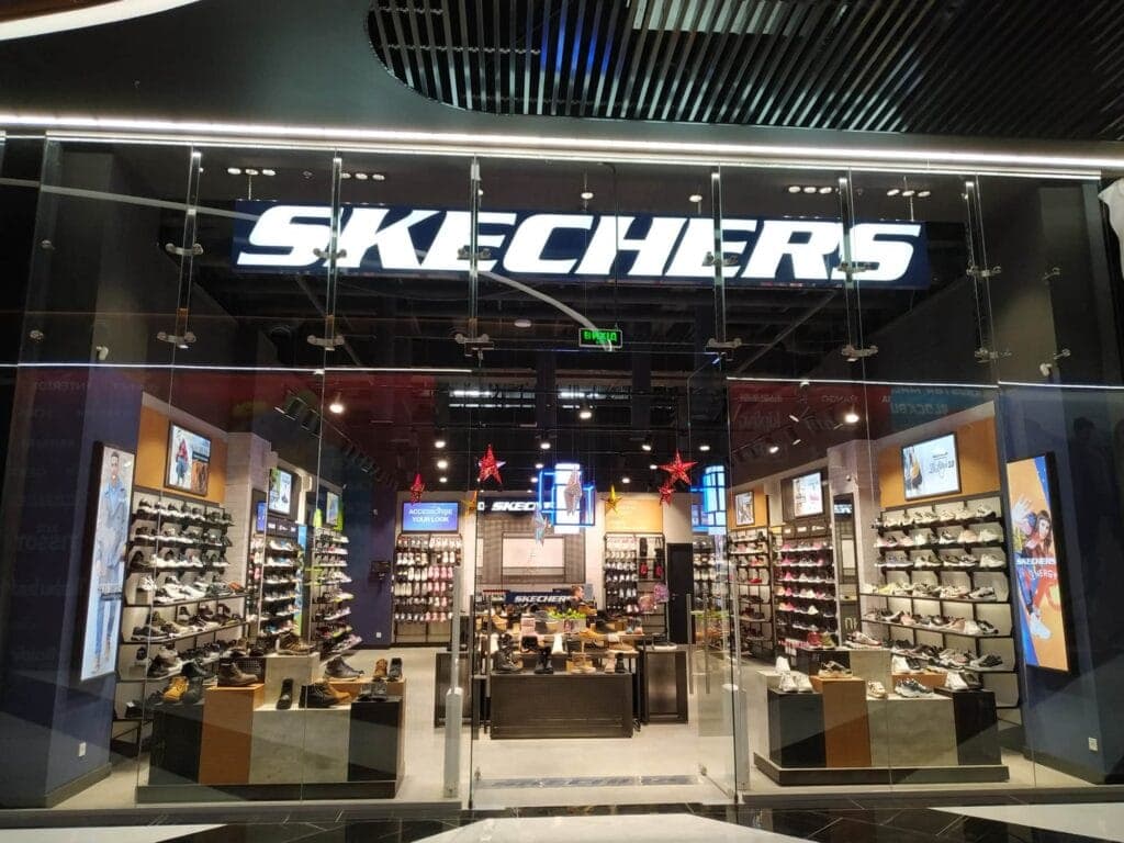 У Blockbuster Mall відкрився магазин американського бренду Skechers