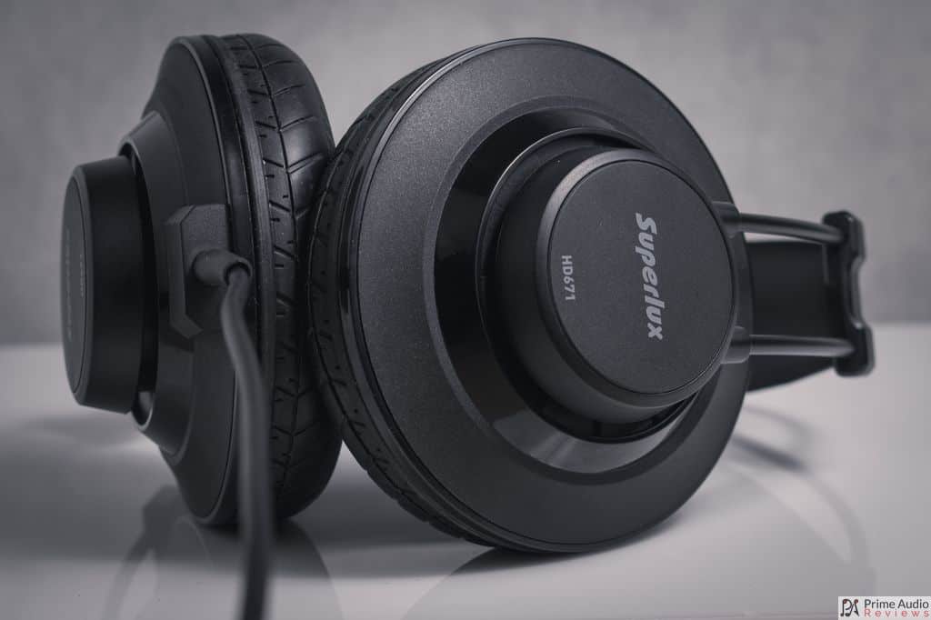 Superlux HD671 side