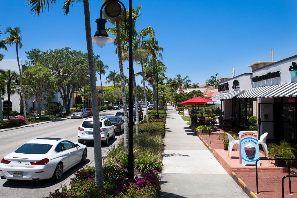 Old Naples Condos For Sale Luxury Condos in Old Naples, Naples FL.