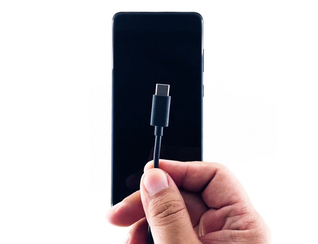galaxy s20 plus won't turn on