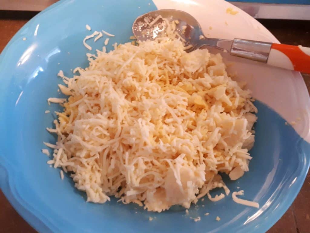 Cheese for Chicken Alfredo Pasta