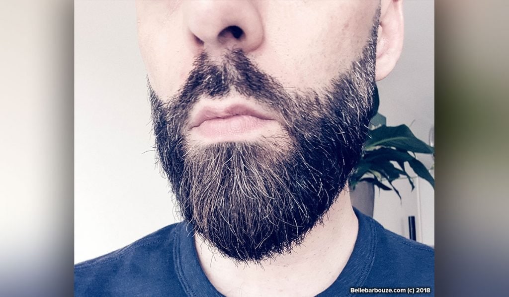 utiliser de l'huile pour avoir une belle barbe