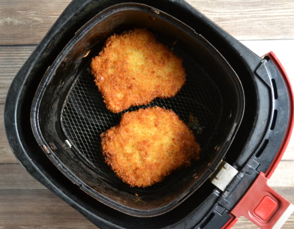 Milanesa de Cerdo (Breaded Pork Chops) | Delish D'Lites