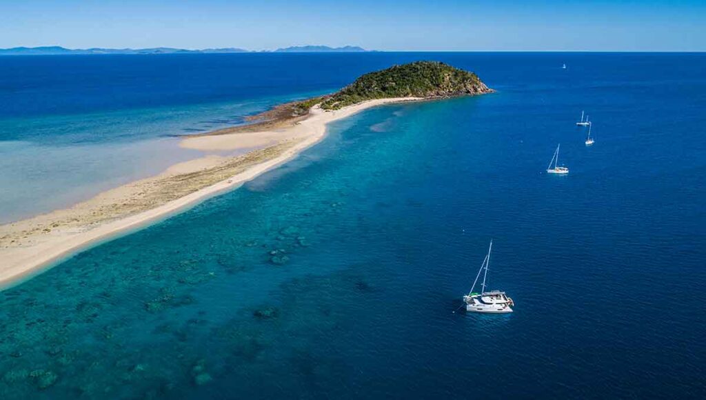 bareboat with cumberland charter yachts - ultimate australian honeymoon