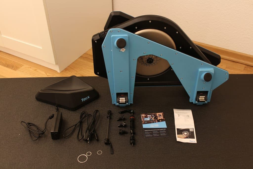 Lieferumfang vom Tacx NEO 2 Smart Trainer