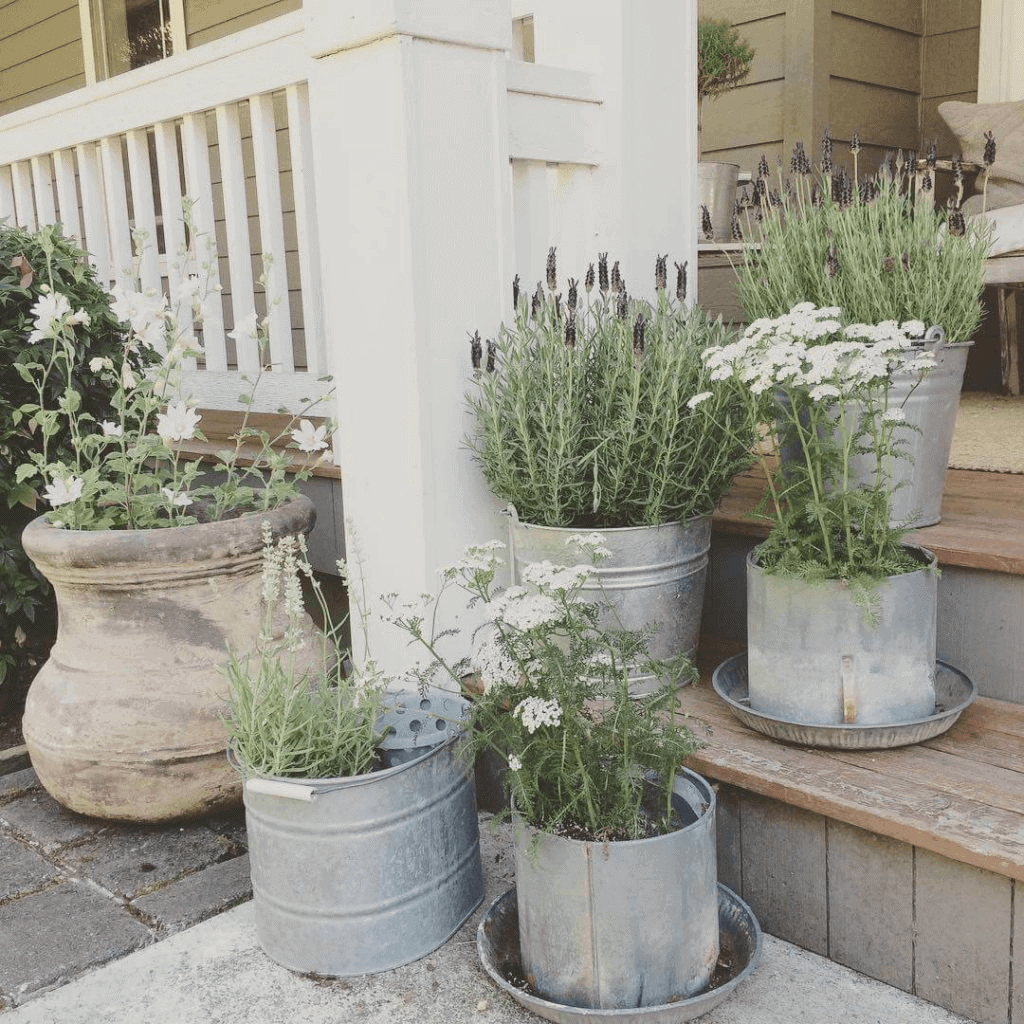Simple Rustic Front Porch Decor Ideas You Can Try Porch Area
