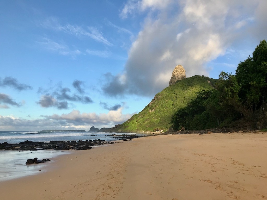 praia do boldro brasile isola fernando de noronha