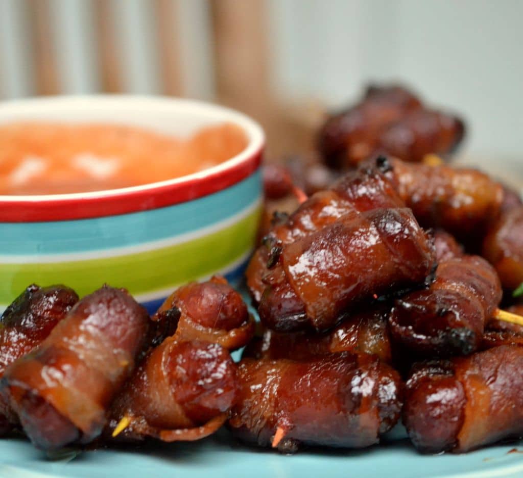 Little Smokies Wrapped In Bacon : Bacon-Wrapped Little Smokies (Easy Party Appetizer!) - Oh ... : However, you don't really need a.