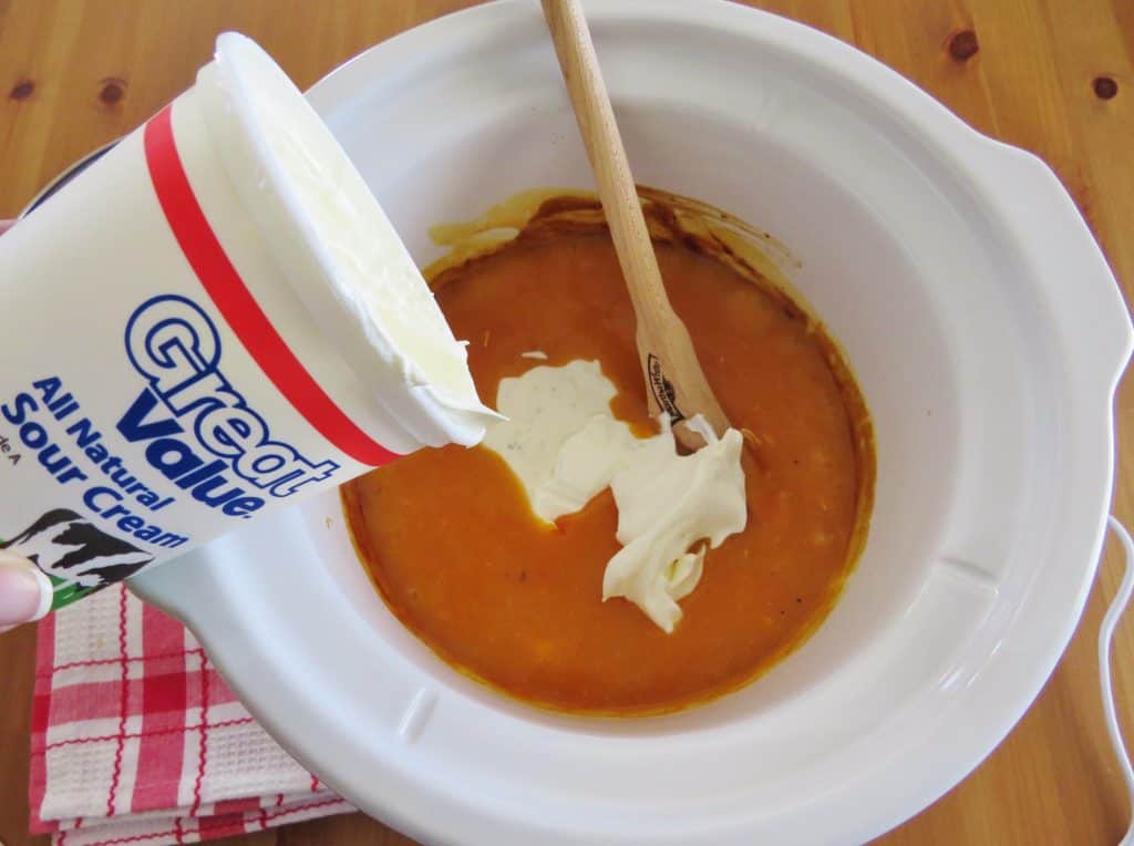 sour cream added to buffalo and cream chicken sauce