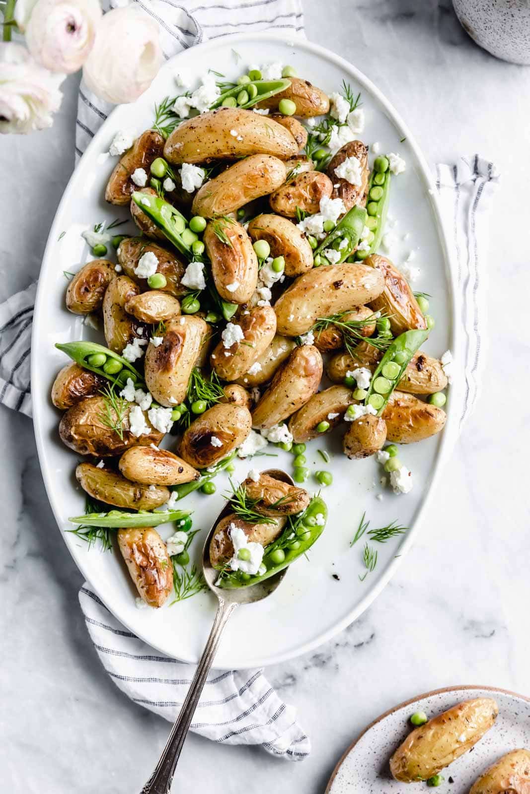 Looking for some crowd pleasing easter brunch recipes? With Easter just around the corner we've rounded up all the brunch recipes you'll need.