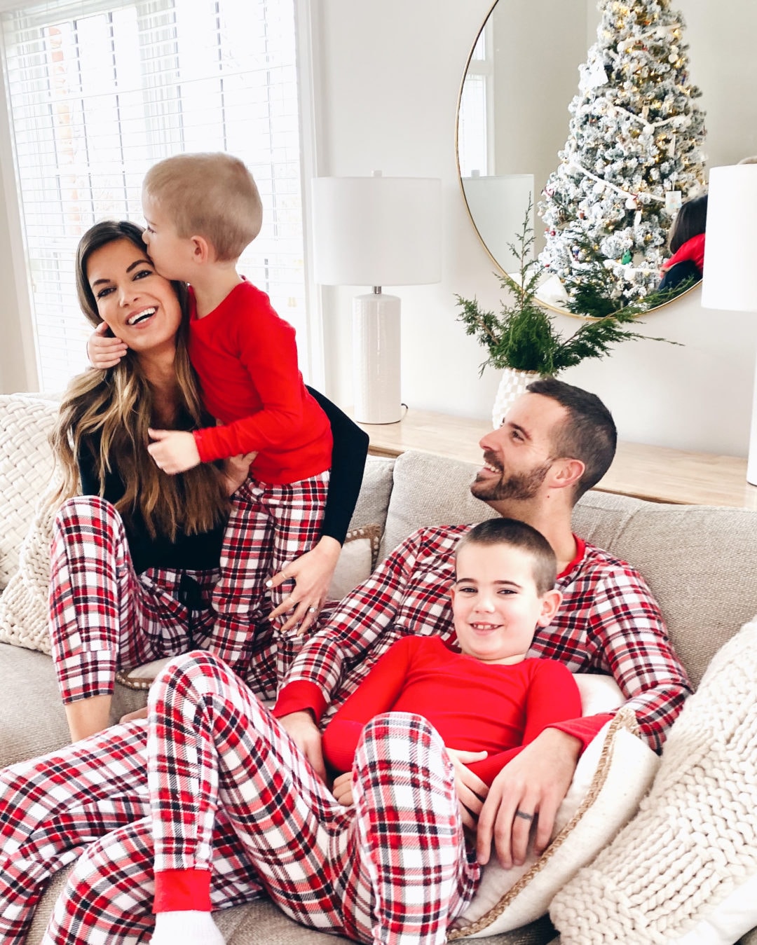 boys christmas pajamas