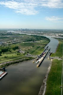 Corps of Engineers big river photos online.