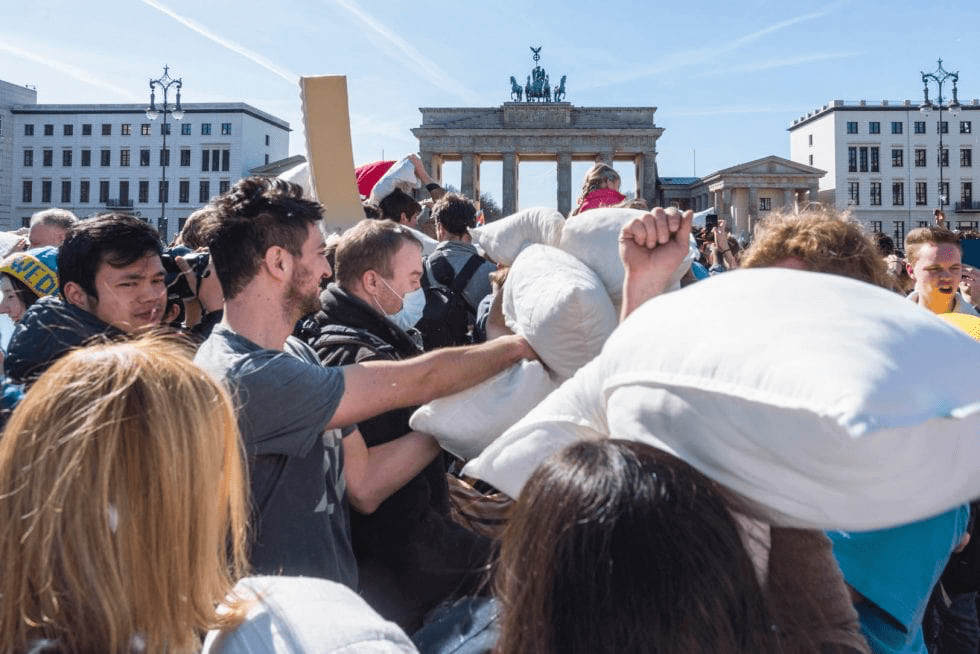 Pillow fight & Berlin half marathon