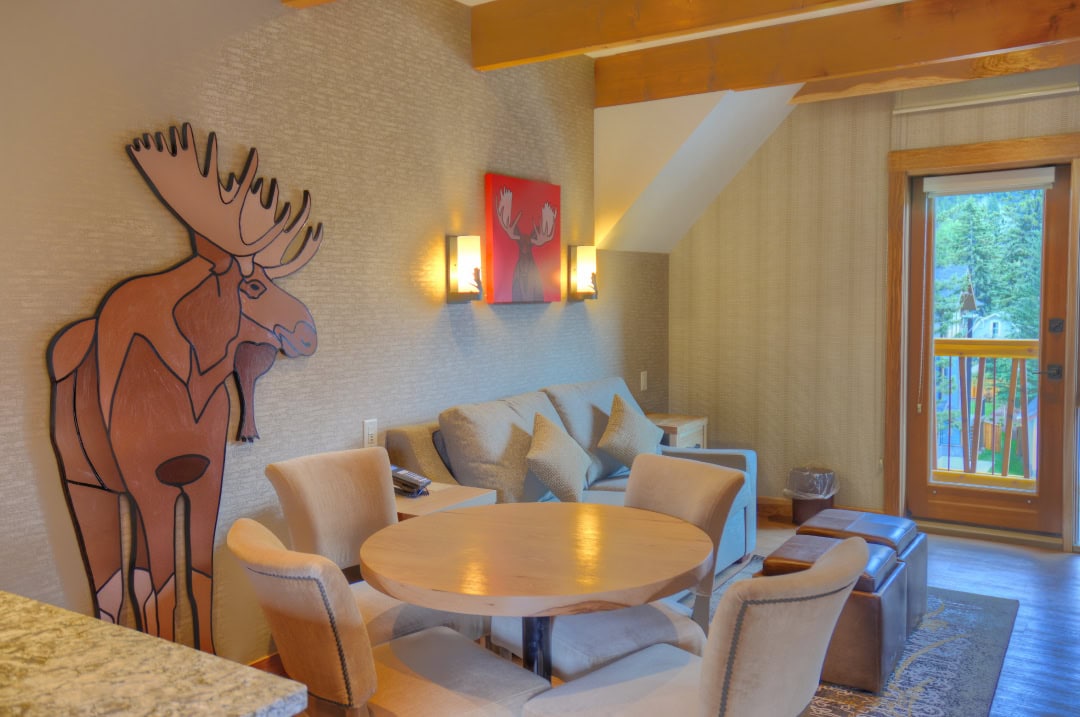 Moose Hotel & Suites Moose Hotel & Suites