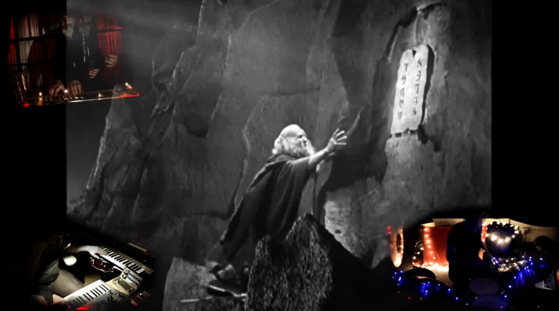 The Ten Commandments of 1923, with a new soundtrack 1 Os Dez Mandamentos