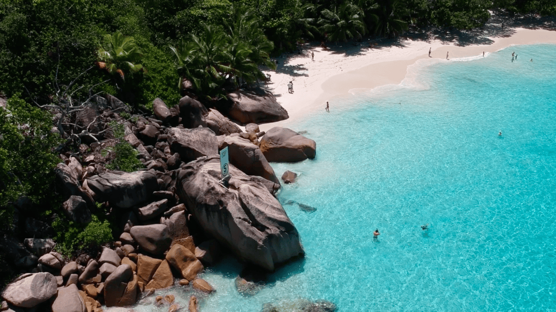 Seychellen – Anse Lazio – Traumstrand auf Praslin Seychellen – Anse Lazio – Traumstrand auf Praslin