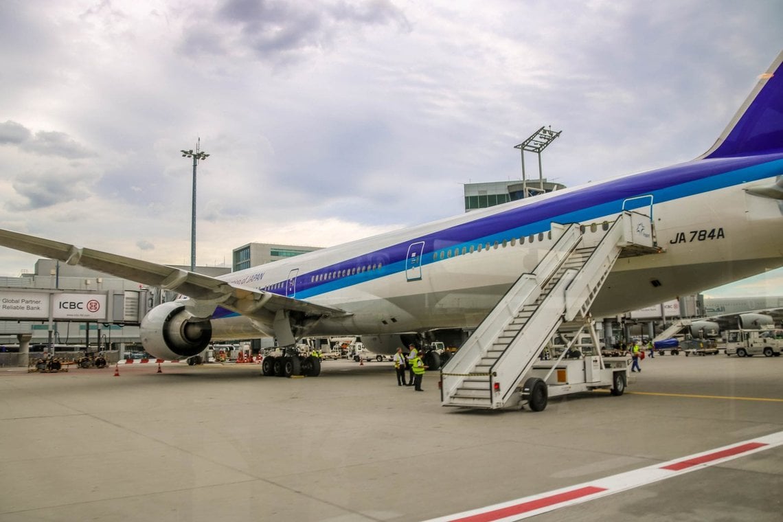 777