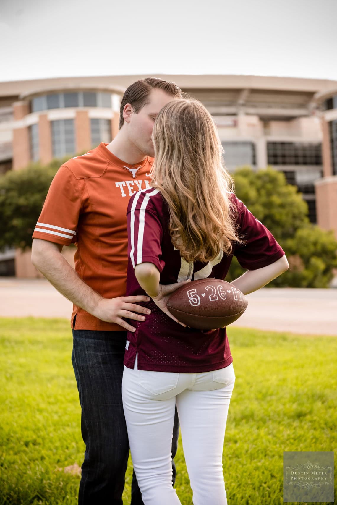 Engagement Portraits Engagement portraits ideas poses austin tx dustin meyer photography