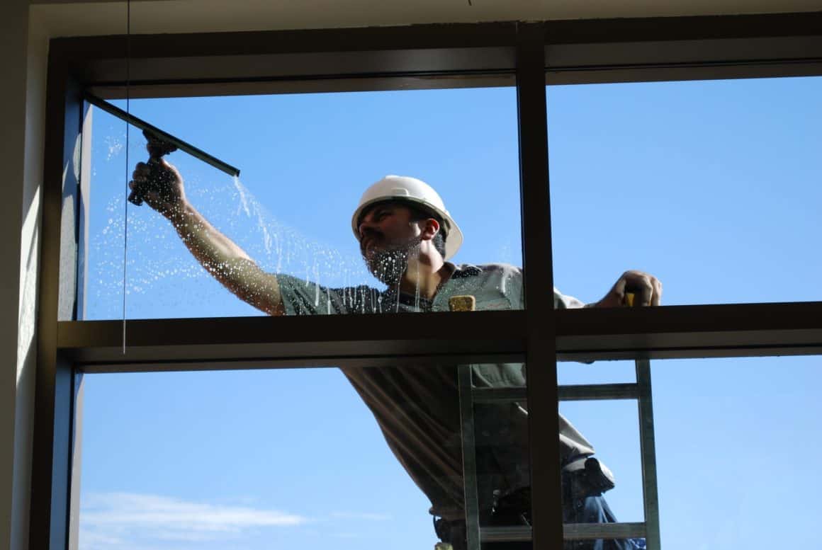Window Cleaning Prices (2019 Window Cleaning Cost &amp; Factors)