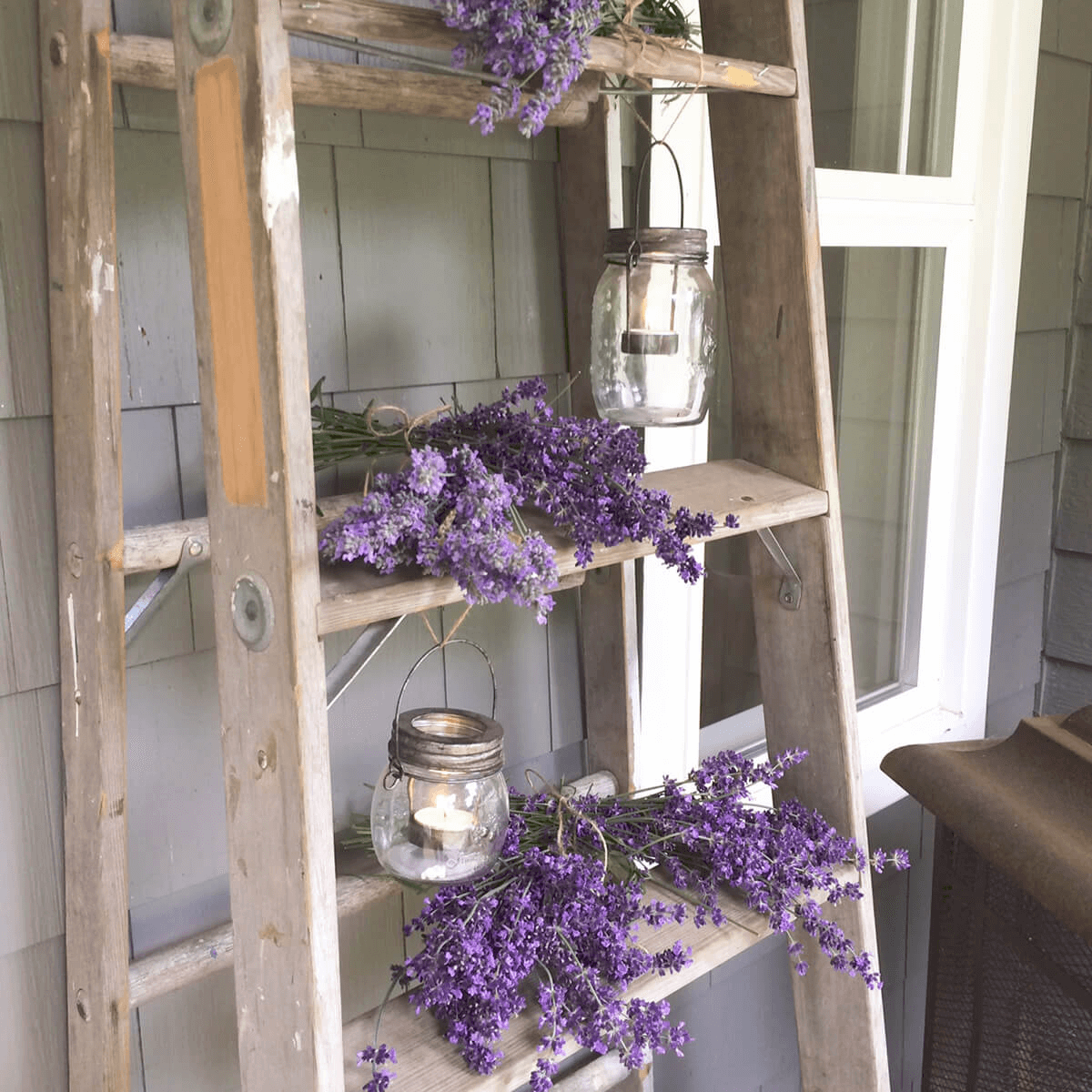 LADDER LAVENDER FARMHOUSE PORCH DECORATION IDEAS
