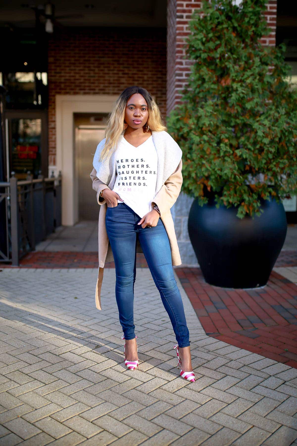 Fashion and lifestyle blogger, Louisa, shares how you can upgrade your denim and tee outfit with items you already have. And for fall, a trench coat or trendy wool jacket will keep you cozy and chic. Here’s how!