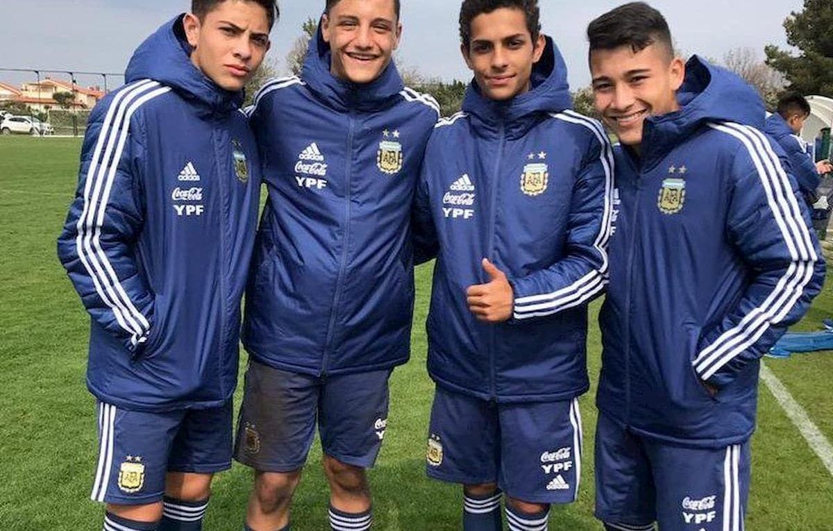 Cuatro Cuervos Convocados Para Jugar El Sudamericano Sub 15 Con La Seleccion Argentina San Lorenzo De Almagro Casla