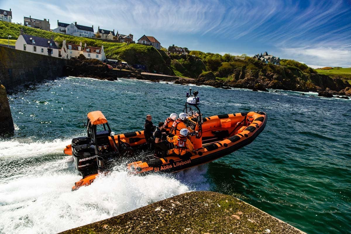 Commercial photoshoot in st abbs scotland for a recruitment campaign