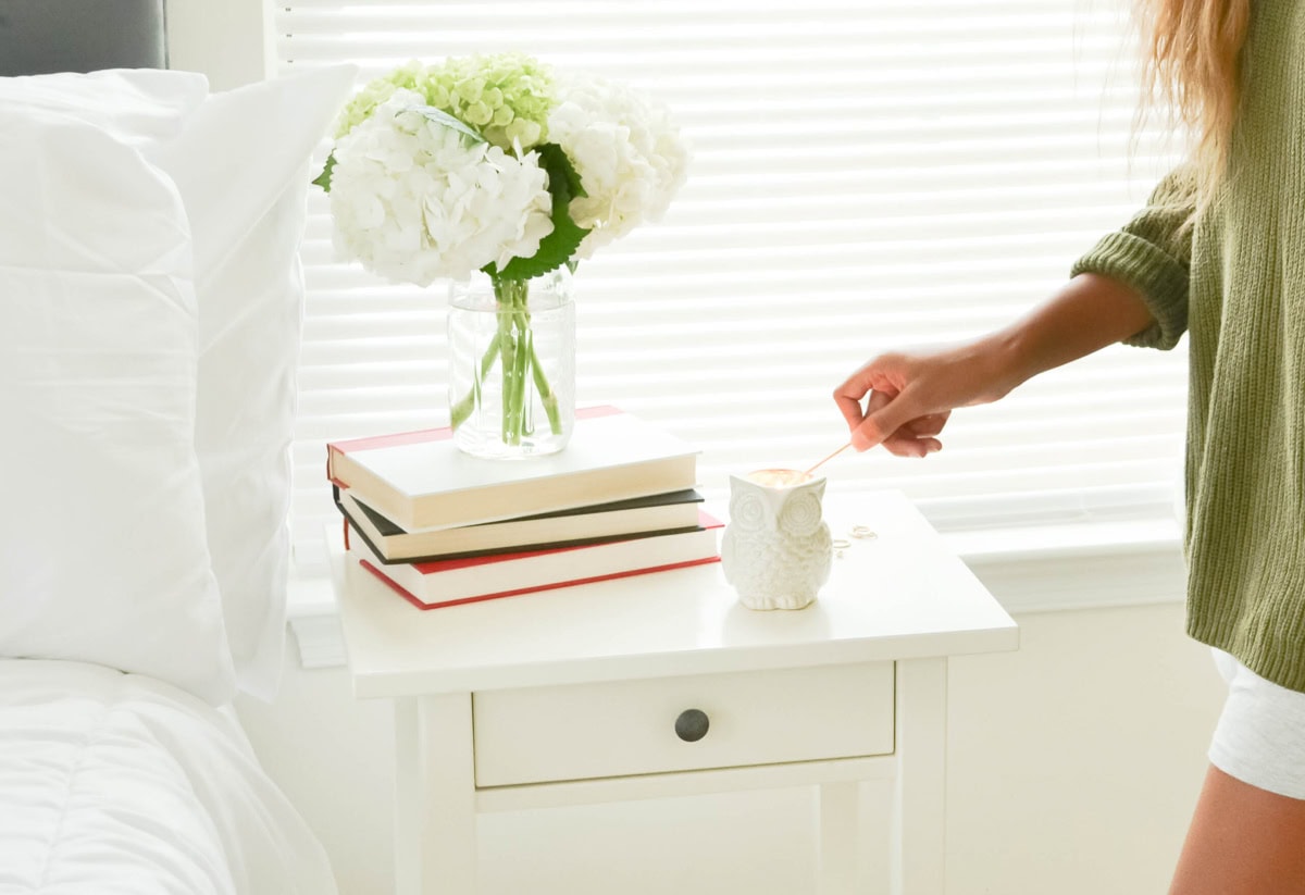 bedroom declutter