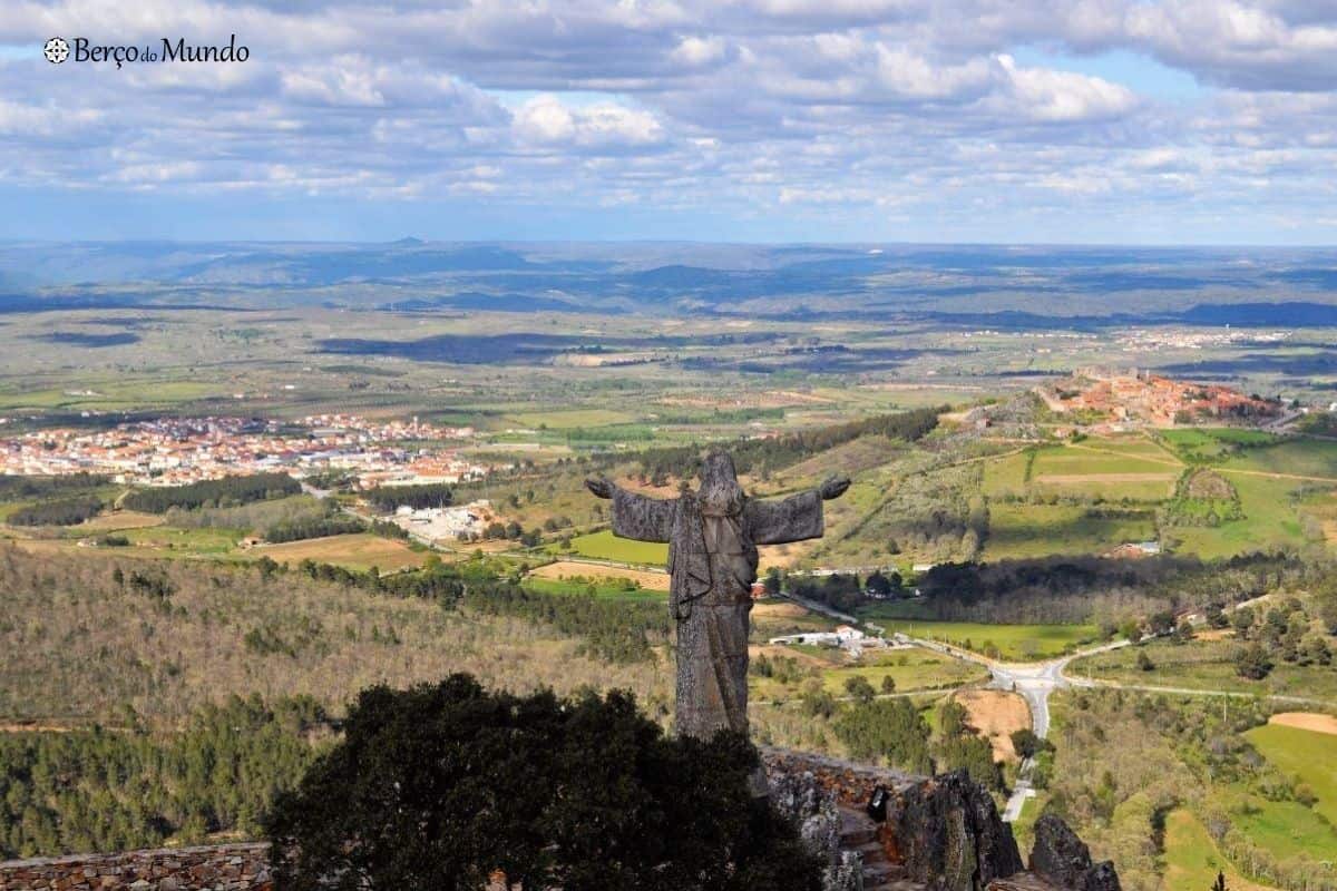 Paisagem sobre Castelo Rodrigo