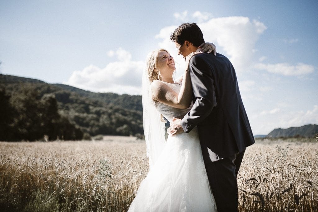 Hochzeit Burg Namedy-Oldtimer-Andernach-Hochzeit Köln-Hochzeitsfotograf Köln-Hochzeitsfotograf NRW-Boho-Vintage-Hippie-Hochzeit-Vera Prinz