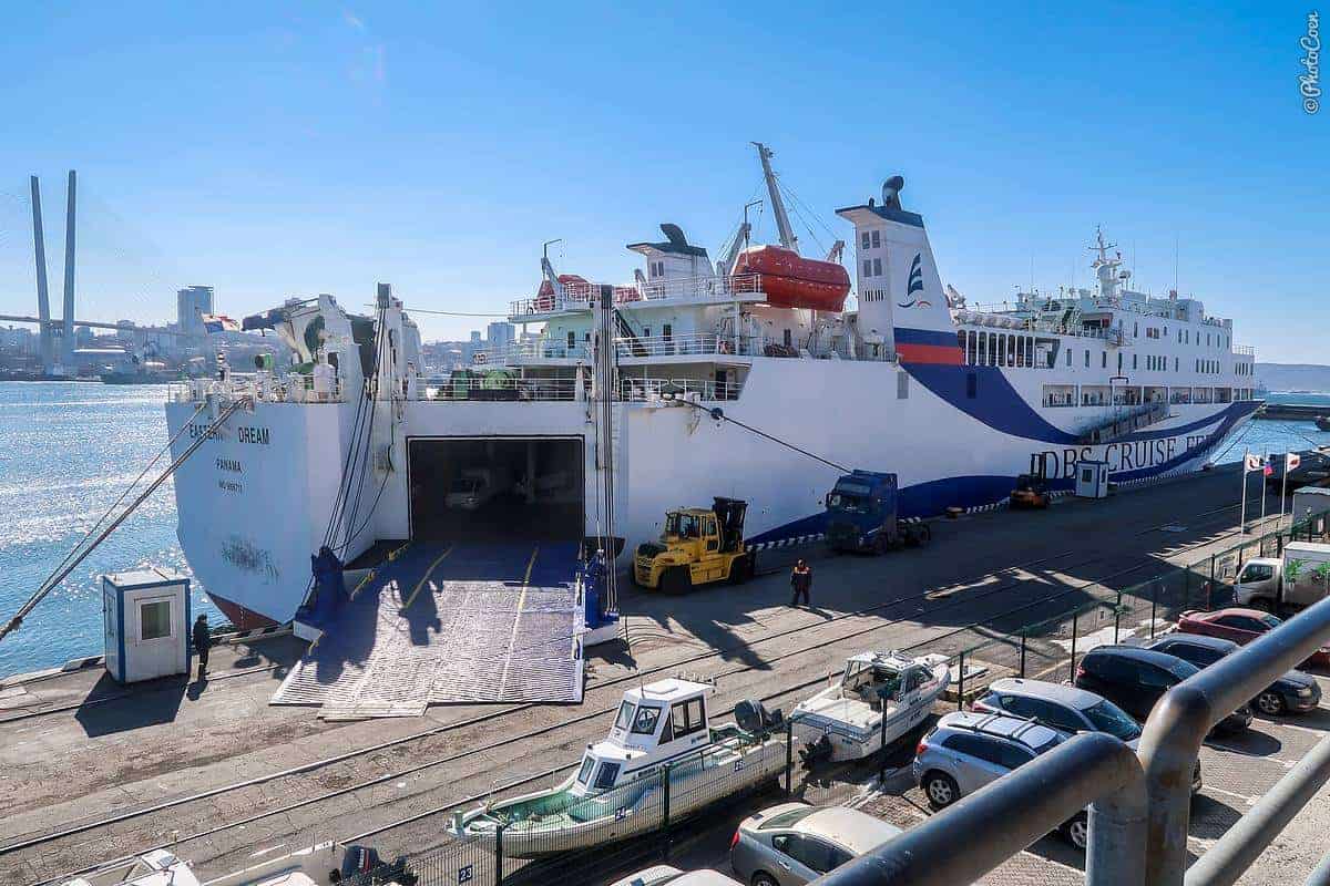 Ferry crossing to Russia: here the ferry with an empty belly in the port of Vladivostok.