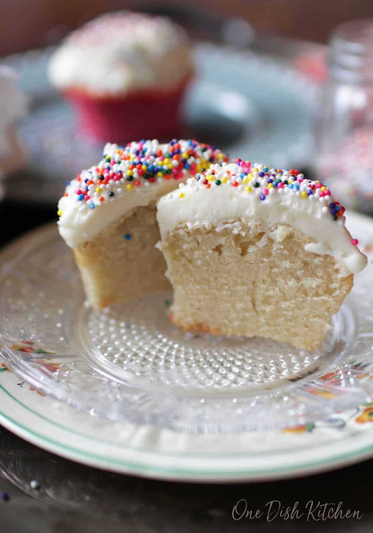 Small Batch Vanilla Cupcake Recipe Two Cupcakes One Dish Kitchen