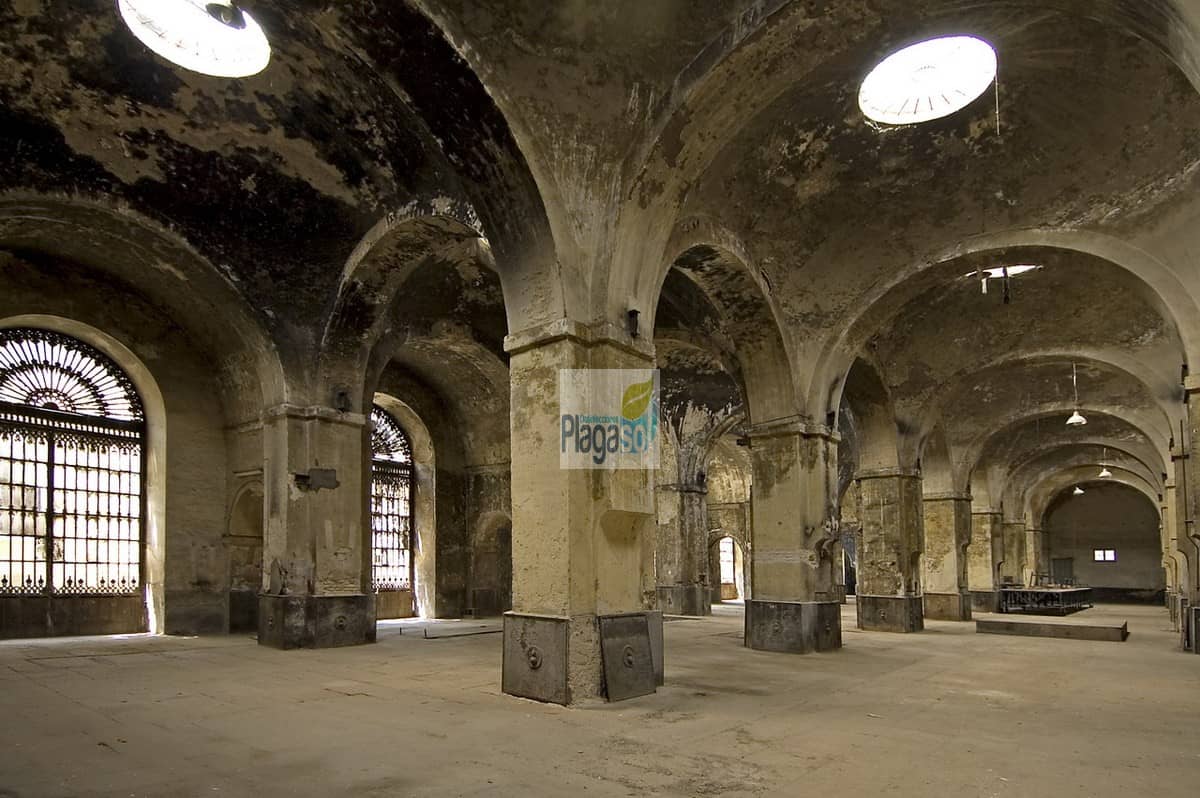 Vista parcial del interior fábrica artillería Sevilla