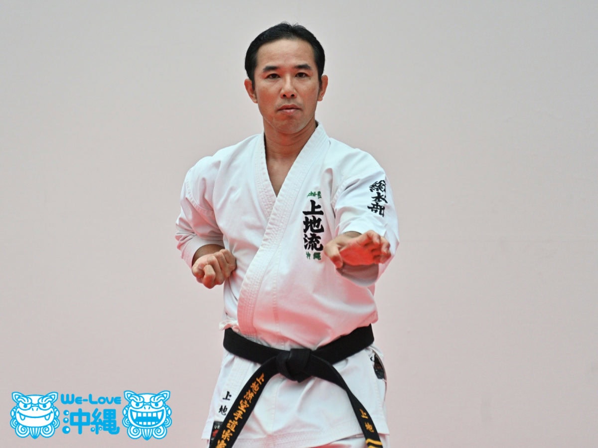 2019空手の日記念演武祭、全沖縄空手道連盟所属、上地流空手道協会宗家修武館教士七段 上地完尚さんによる「サンセーリュー」