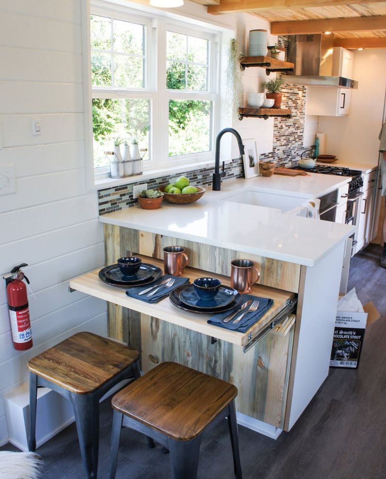 25 Small Kitchen Table Ideas to Maximize Your Space