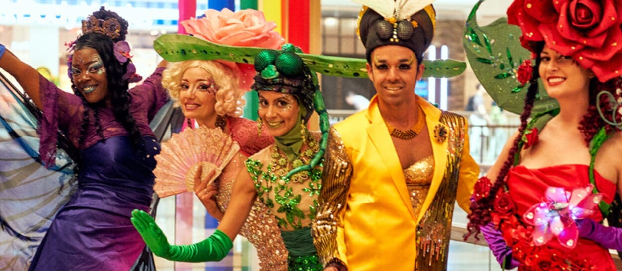 Performers at an event for events and entertainment insurance by Thimble