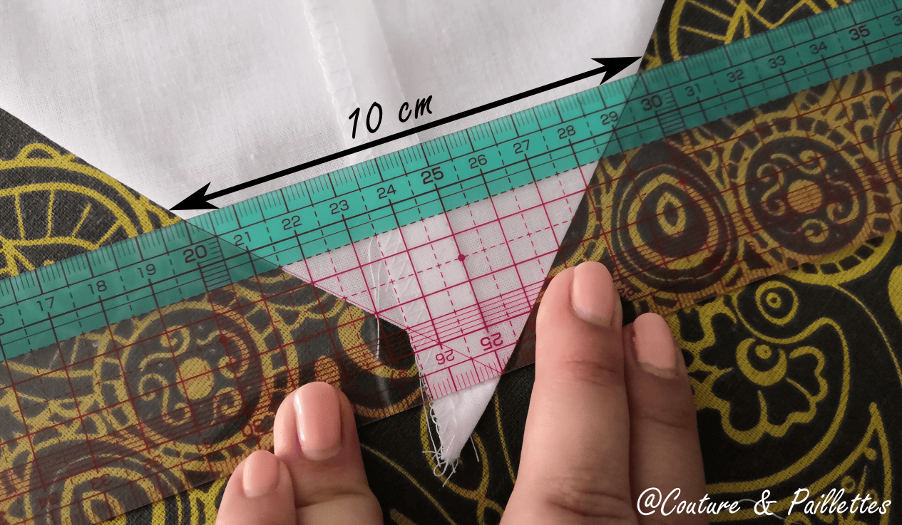 dessiner angle dans le coin des sous housses