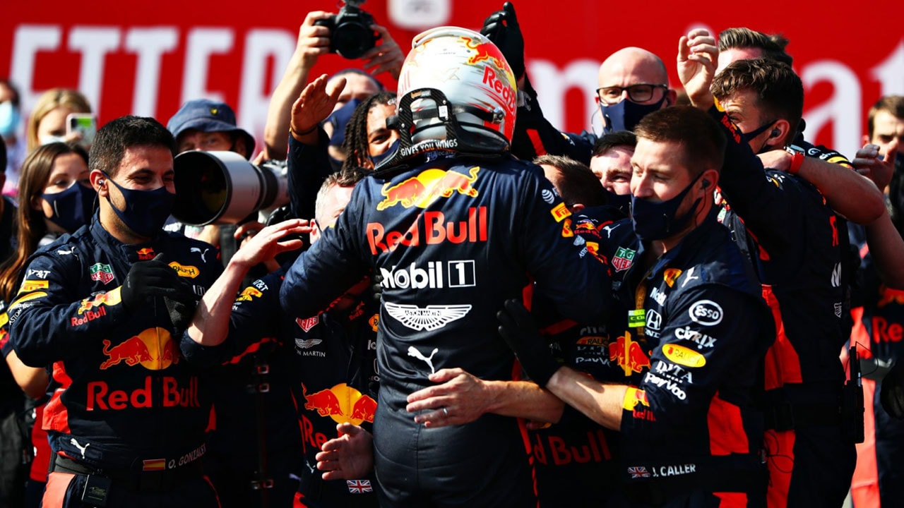 Fórmula 1 - Corrida de 70º aniversário dá vitória a Max Verstappen 2 Fórmula 1 - Max Verstappen
