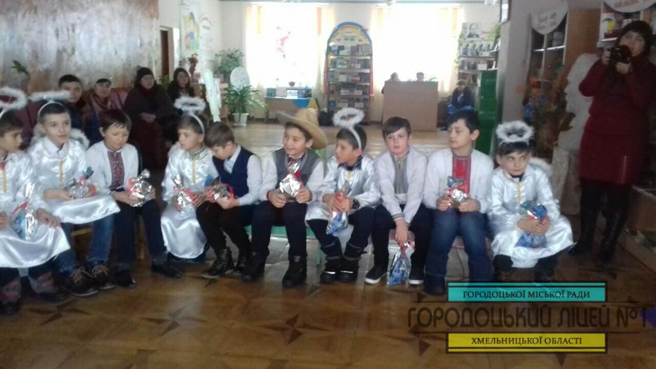 Святий Миколаю, прийди до нас з раю 0 02 07 03e8448289041fd4b8d43632616f7ce57ecb43ad62f3a60cc0652cff574f24f4 full - Святий Миколаю, прийди до нас з раю