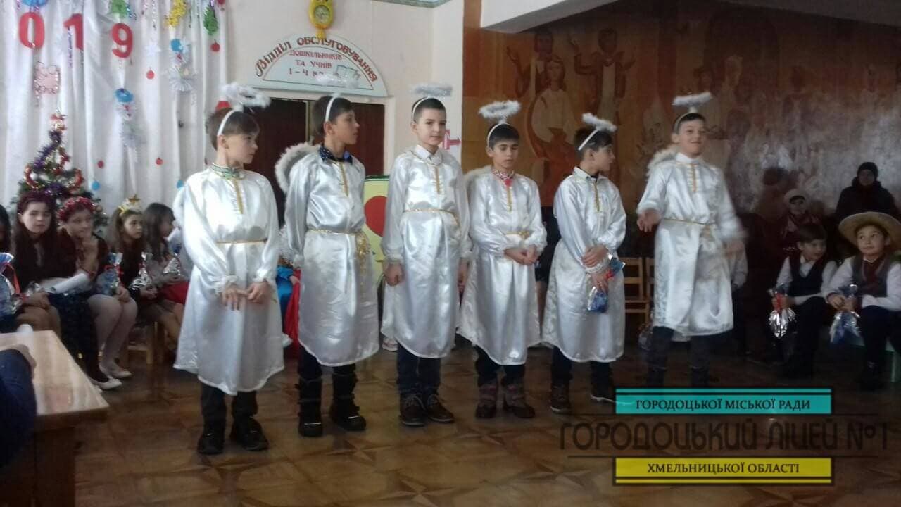 Святий Миколаю, прийди до нас з раю 0 02 07 fab42383d23c23ea71ef110254d4905df18086f67e84c9043aff3a1d847bd4ea full - Святий Миколаю, прийди до нас з раю