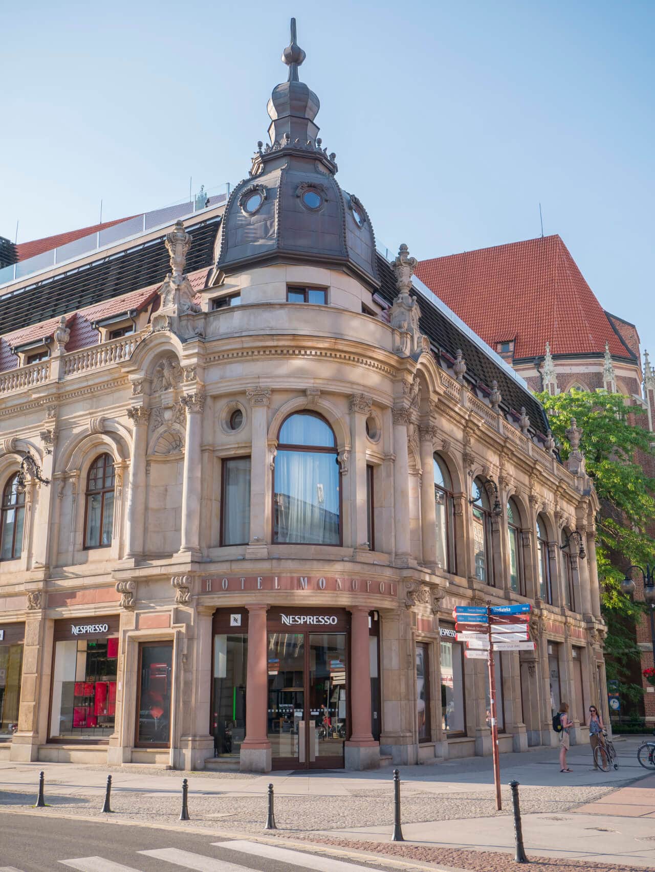 Hotel Monopol przy ul. Świdnickiej we Wrocławiu