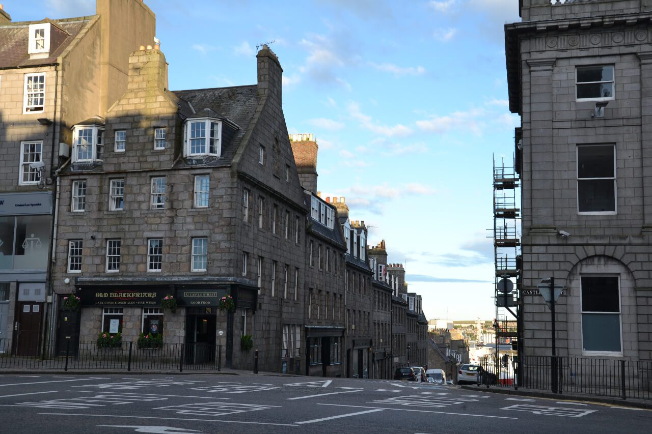 Widok na uliczki Aberdeen