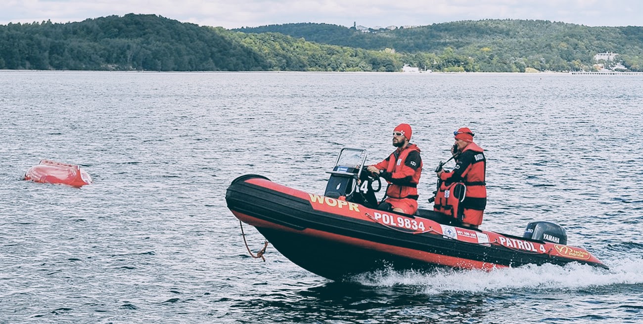 Pierwsza pomoc w podtopieniu. Jak pomóc tonącemu. Kurs z pierwszej pomocy Wrocław. Szkolenie z pierwszej pomocy dla firm Wrocław.