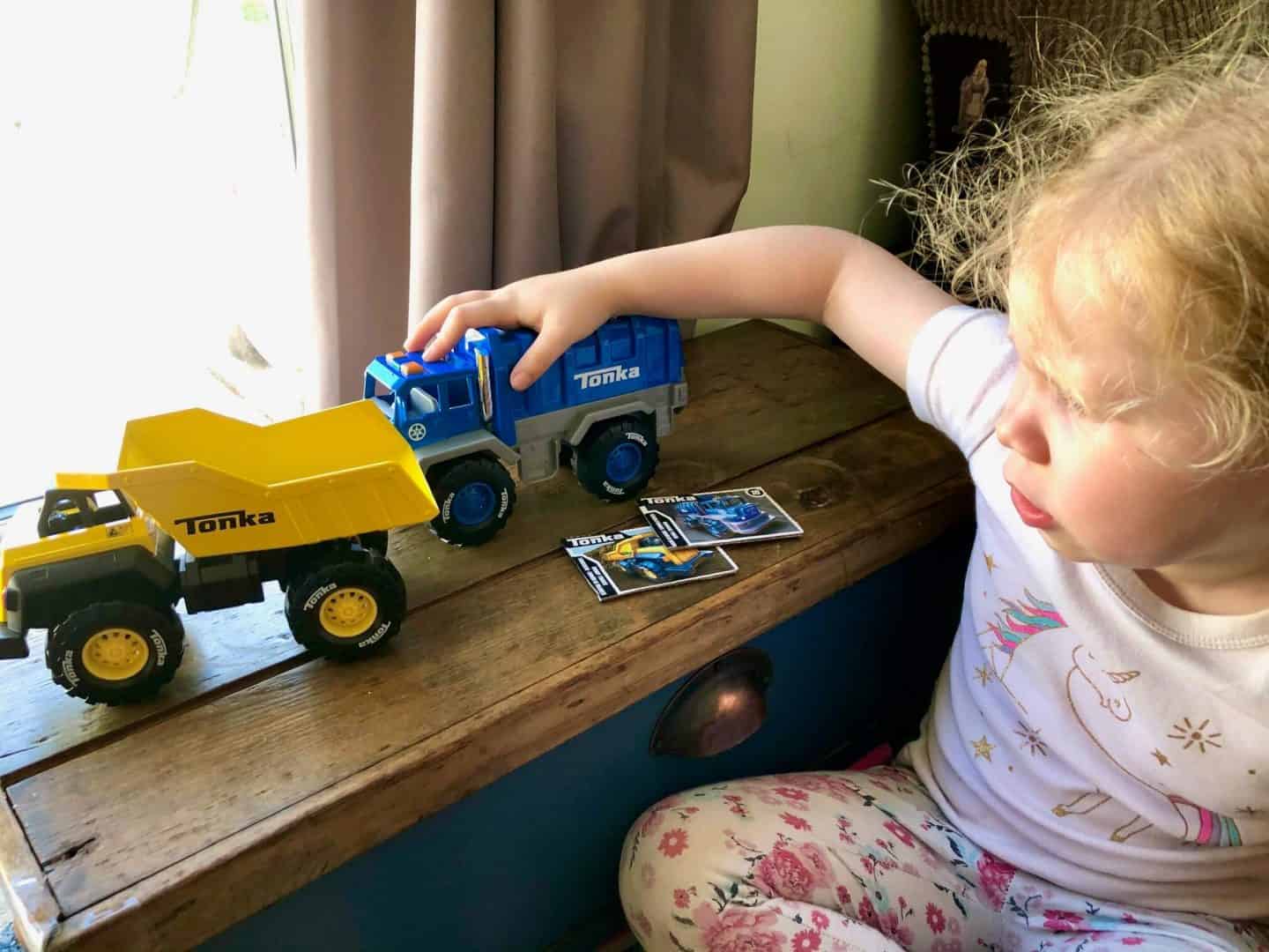 Tonka Mighty Metal Fleet -Mighty Dump Truck & Garbage Truck Review - indoor play