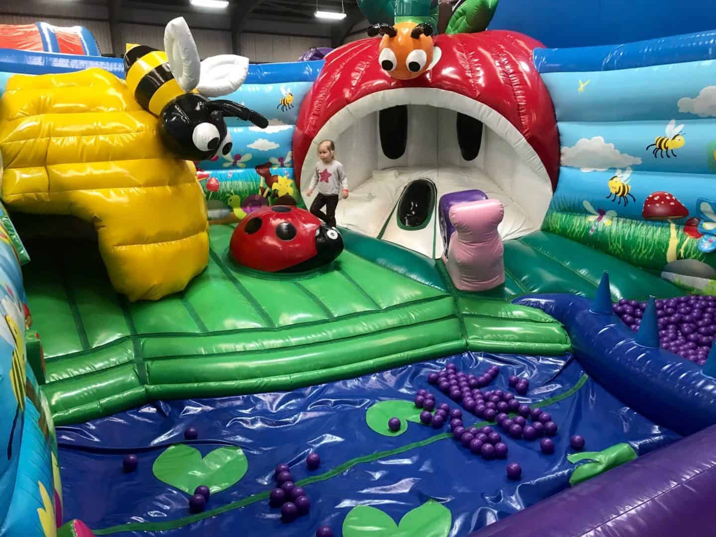 Inflatanation-inflata-tots-soft-play