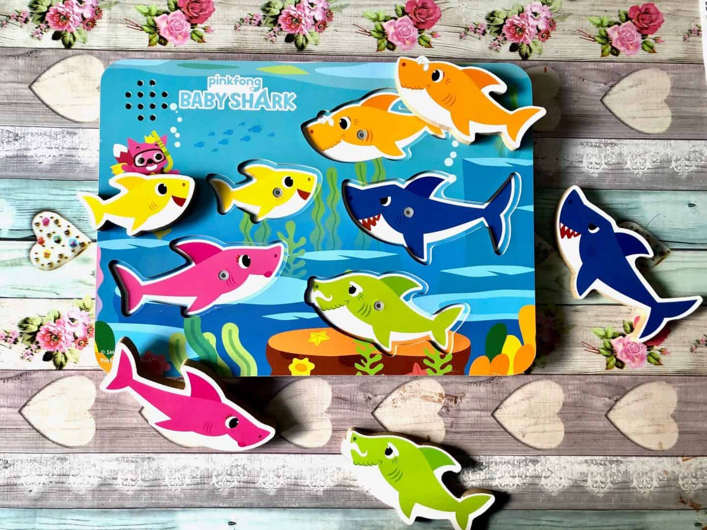 baby shark wood puzzle