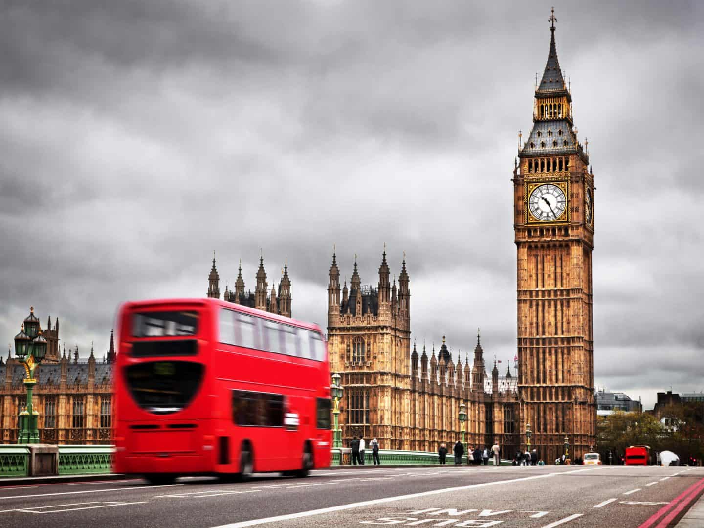 See London with your own eyes
