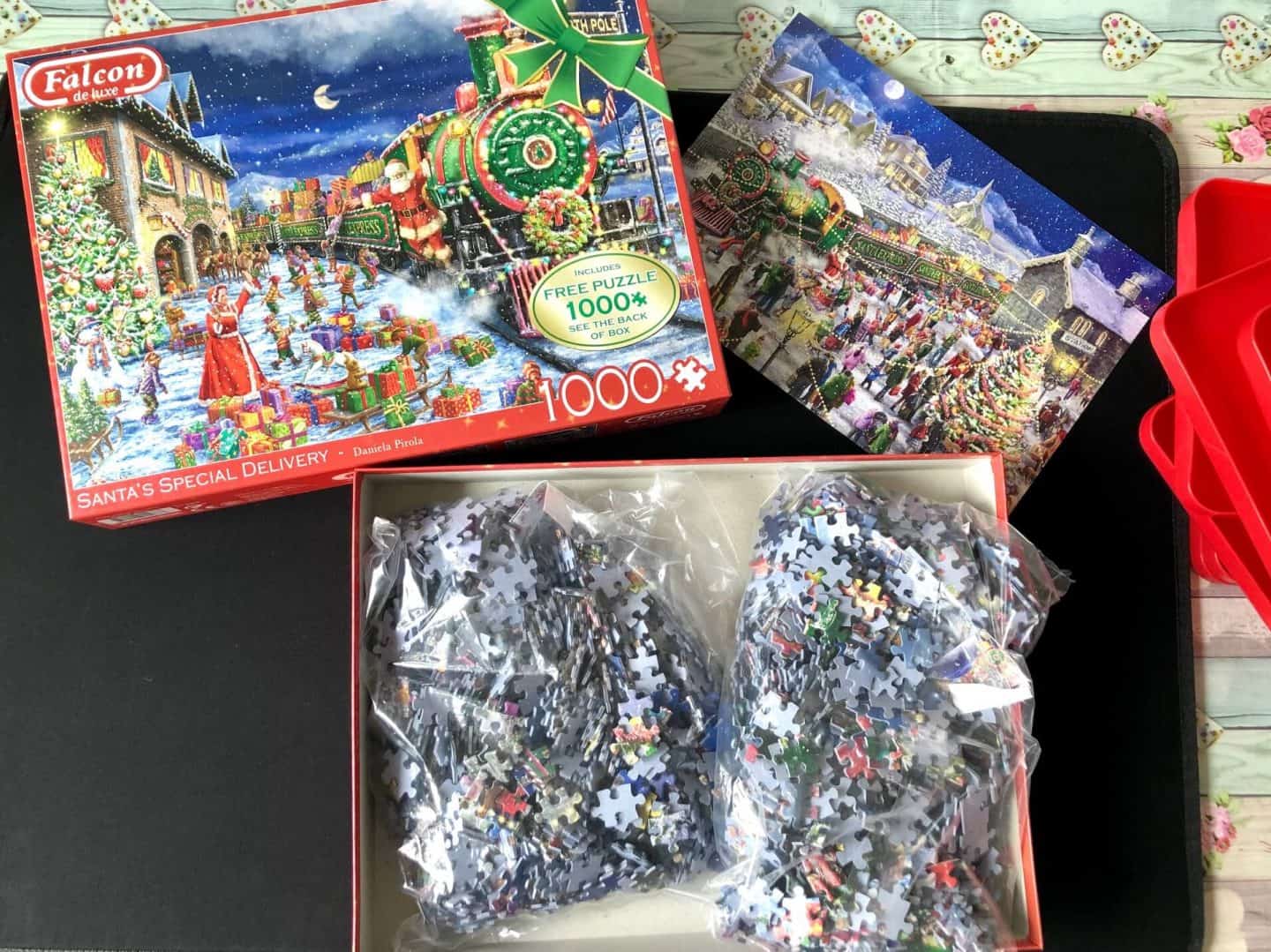 Falcon de luxe Christmas Puzzle - Santa's Special Delivery